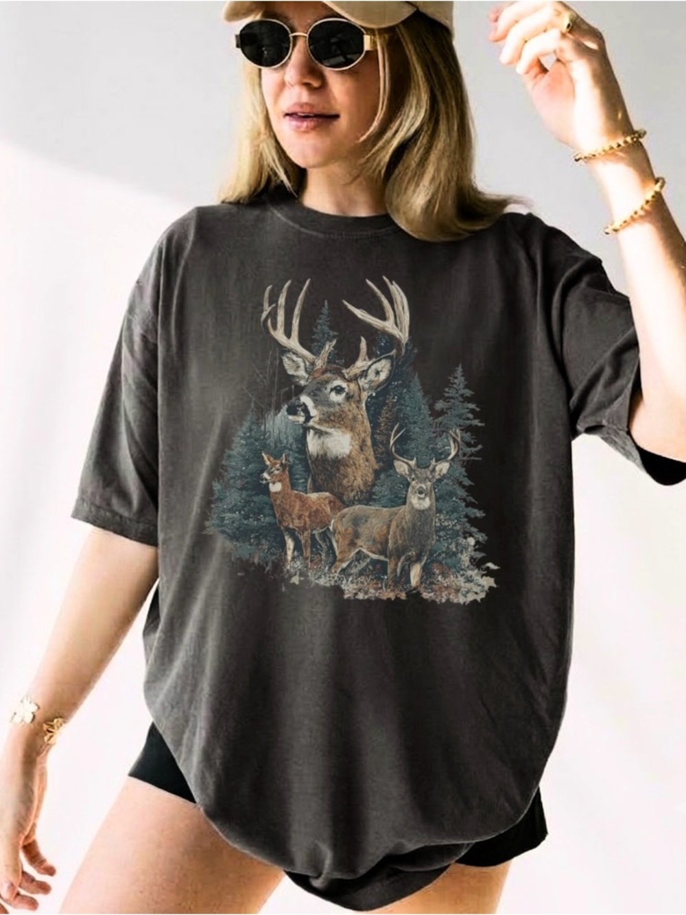Comfort Colors Wildlife Retro 90s Nature Deer Hunting Buck Graphic Tee - Picture 2 of 4